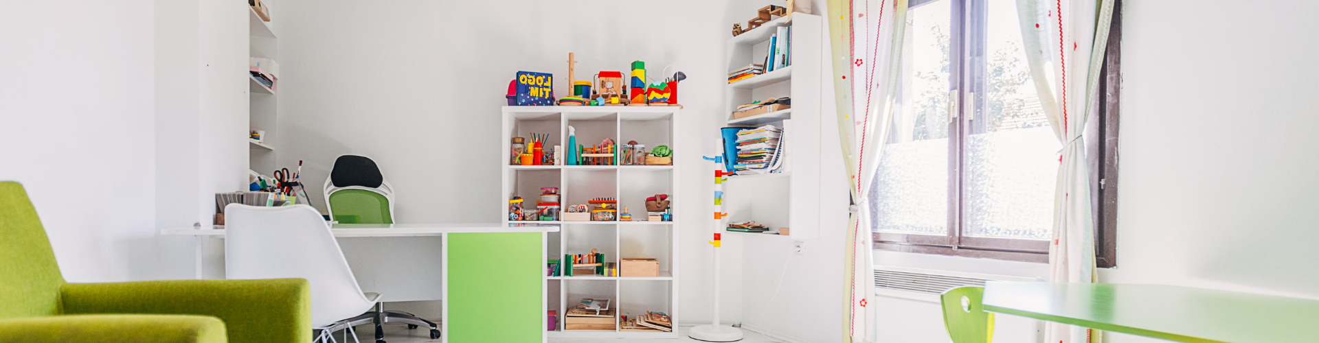 Wynajem gabinet&oacute;w i sali szkoleniowej 6